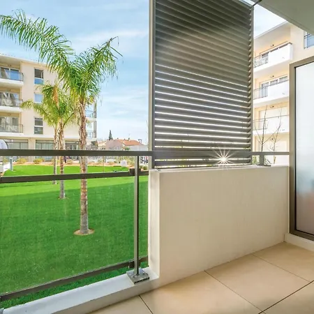 Ovelia - La Marina Apartment Frejus